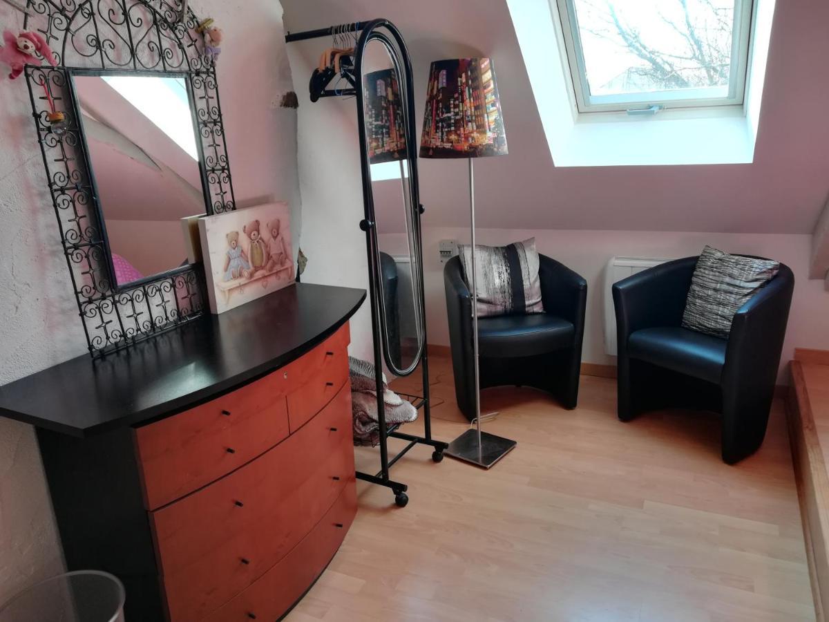 Chambre Chez L'Habitant Trange Exterior photo